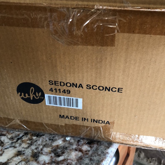 Decorative Three-Candle wall sconces in wrought iron with 3 glass candle holders - Picture 13 of 14